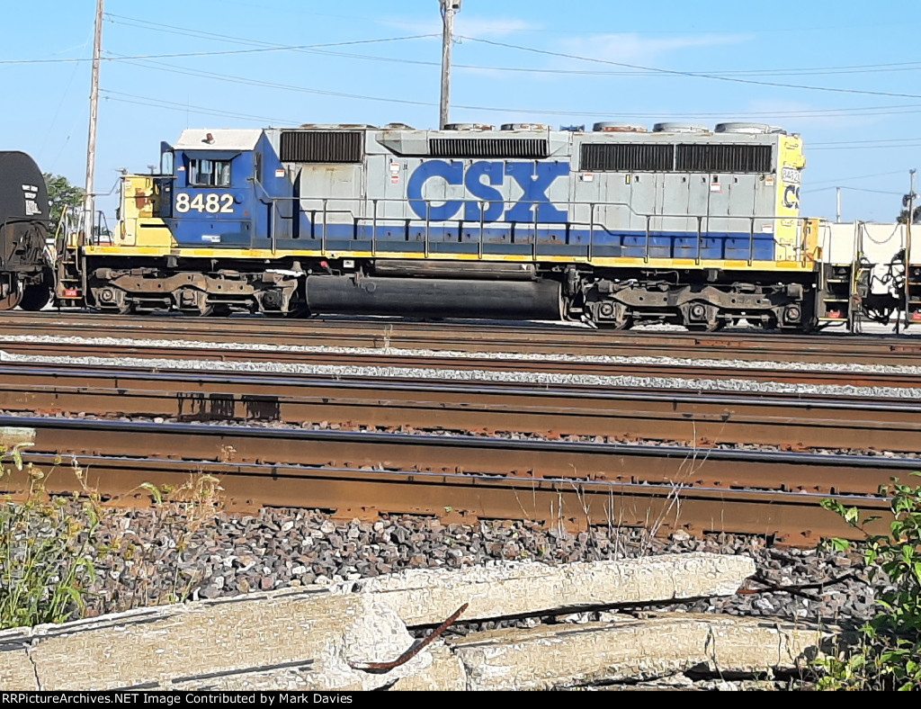 CSX 8482